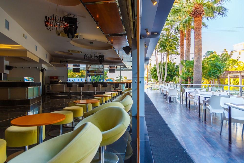 Hotell The (adults Only) 3*