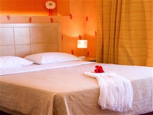 The (adults Only) Hotell 3*