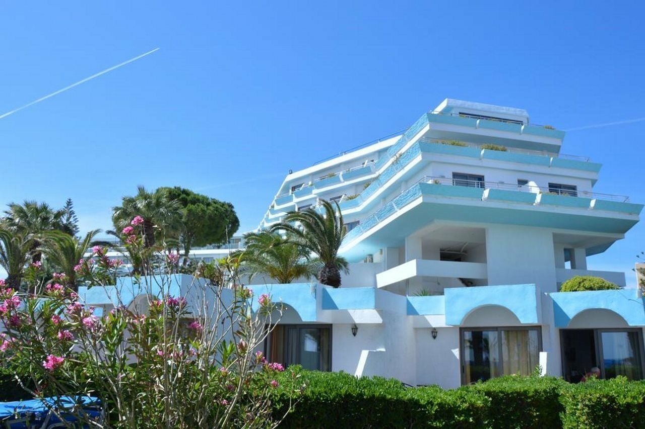 Hotell The (adults Only)